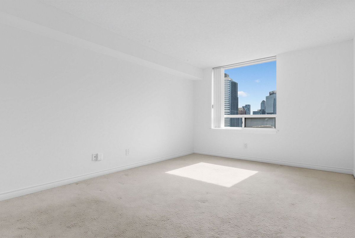 633 Bay Street Toronto 633 Bay Street Toronto