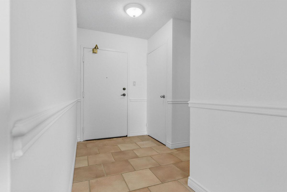 633 Bay Street Toronto 633 Bay Street Toronto