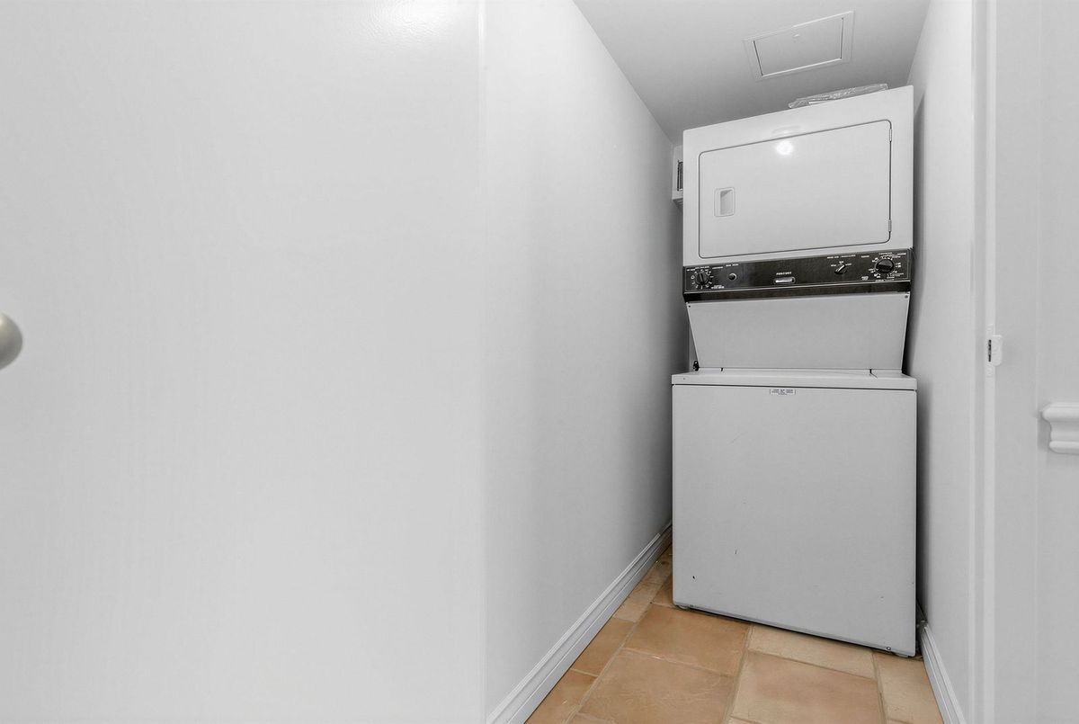 633 Bay Street Toronto 633 Bay Street Toronto