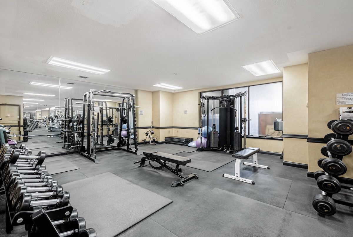 633 Bay Street Toronto 633 Bay Street Toronto