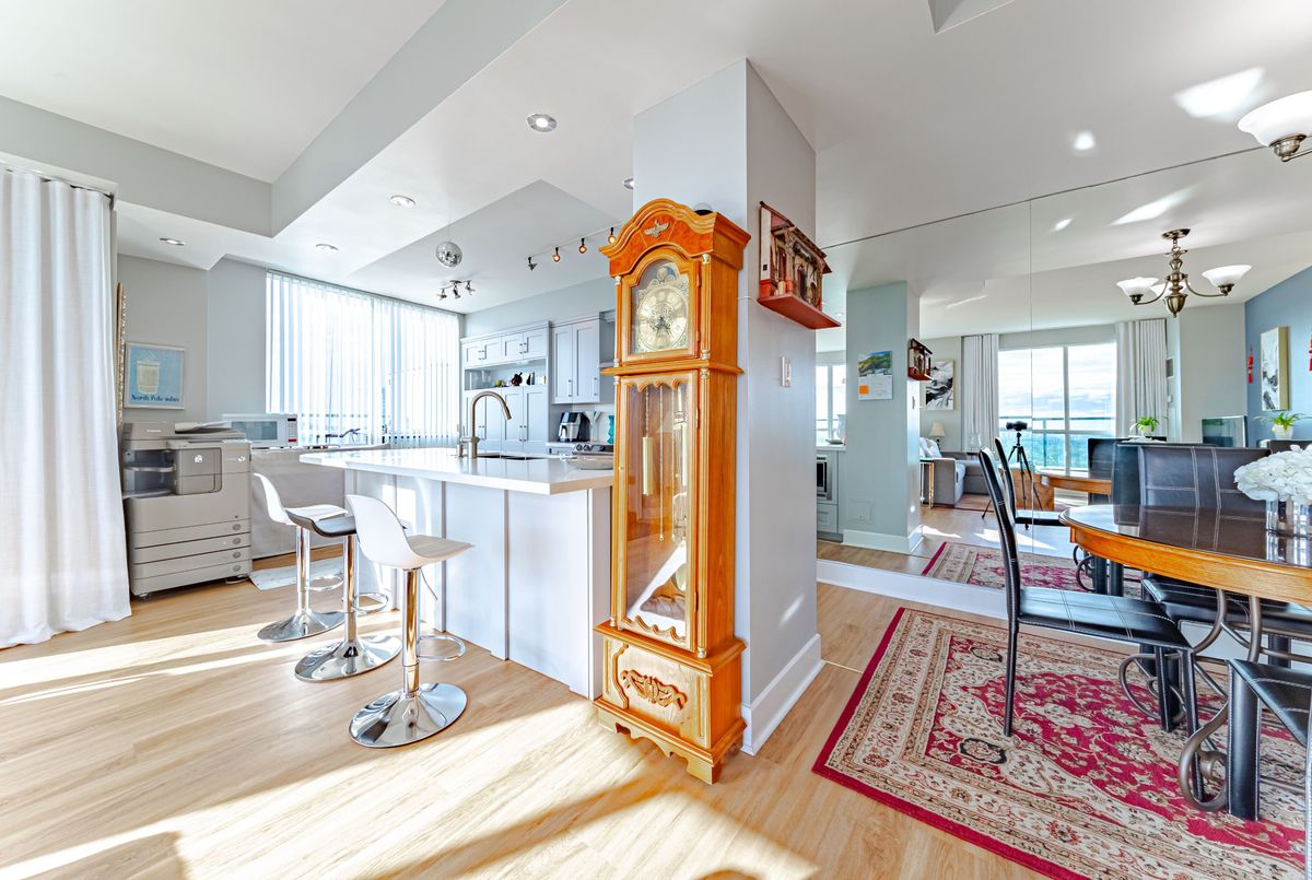 7 Lorraine Drive Toronto 7 Lorraine Drive Toronto