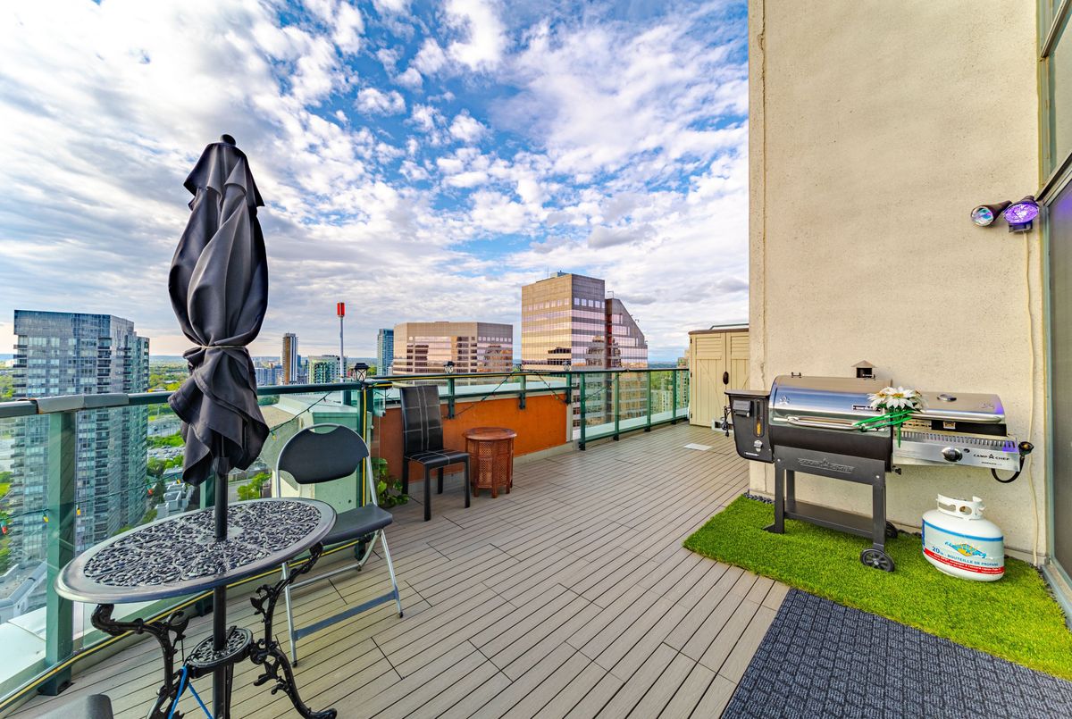 7 Lorraine Drive Toronto 7 Lorraine Drive Toronto