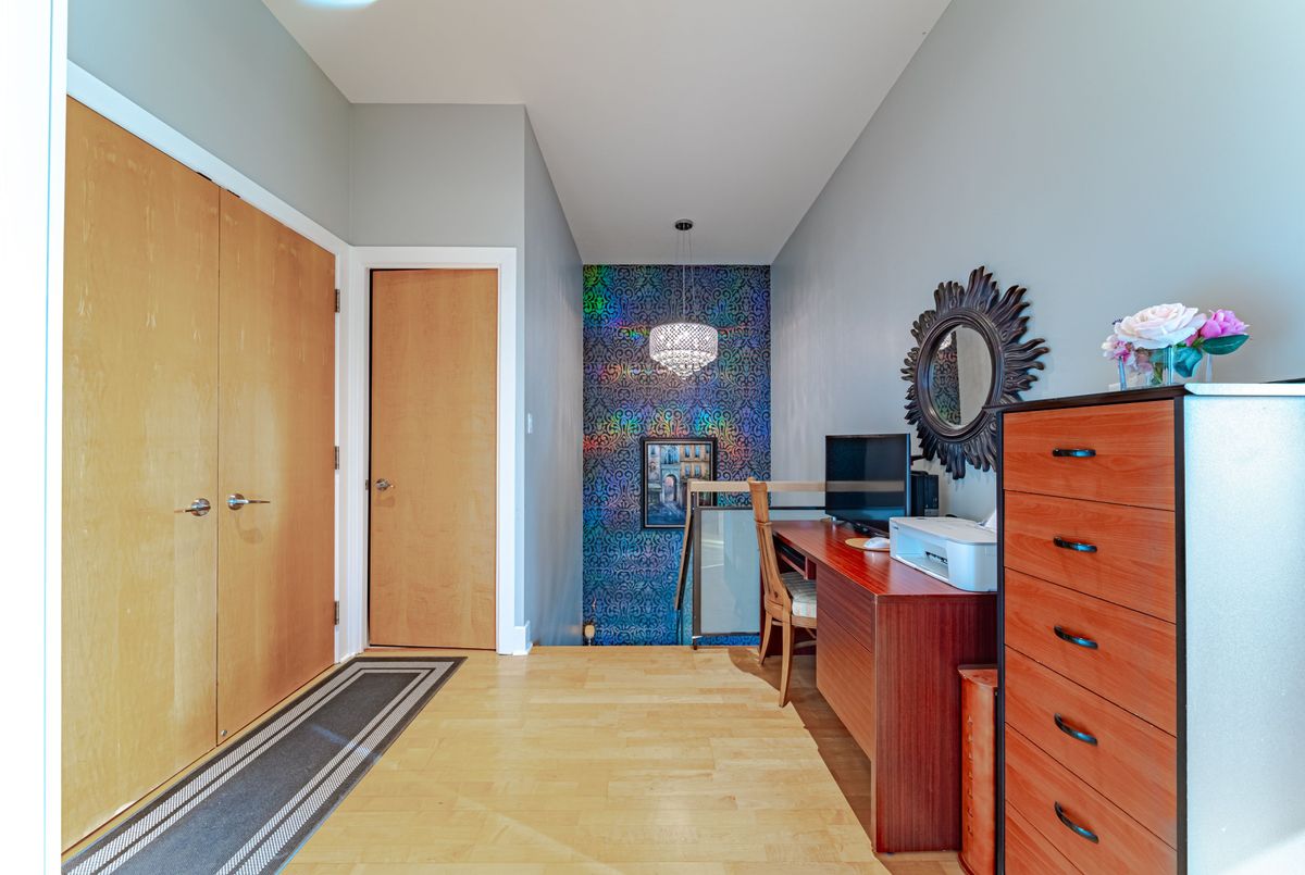 7 Lorraine Drive Toronto 7 Lorraine Drive Toronto