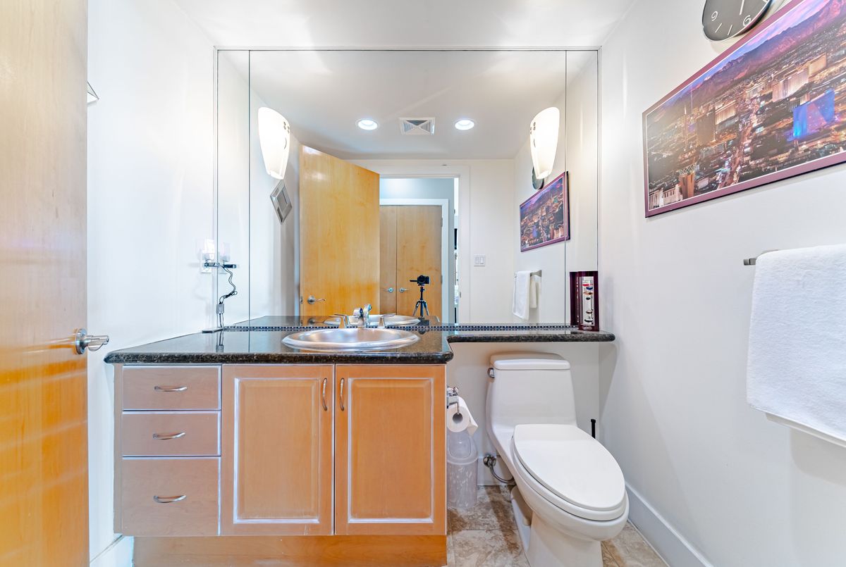 7 Lorraine Drive Toronto 7 Lorraine Drive Toronto