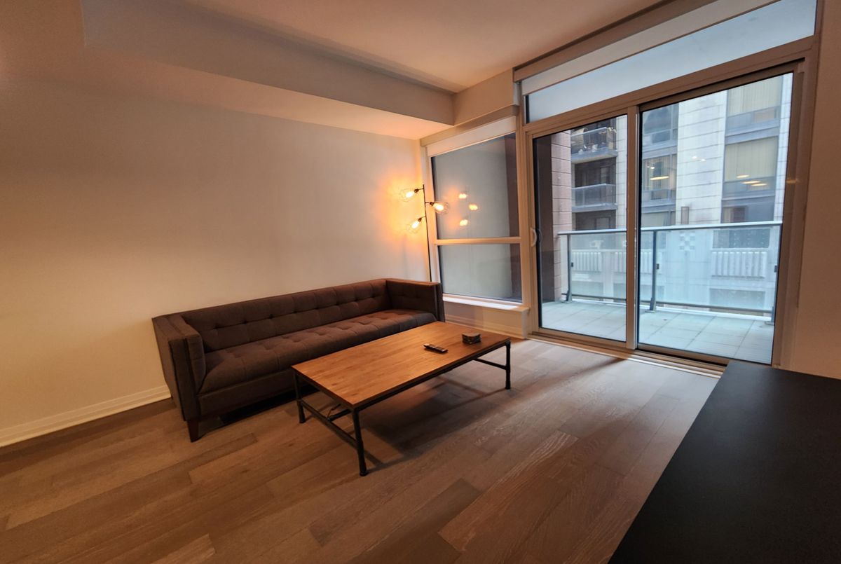 8 Mercer Street Toronto 8 Mercer Street Toronto