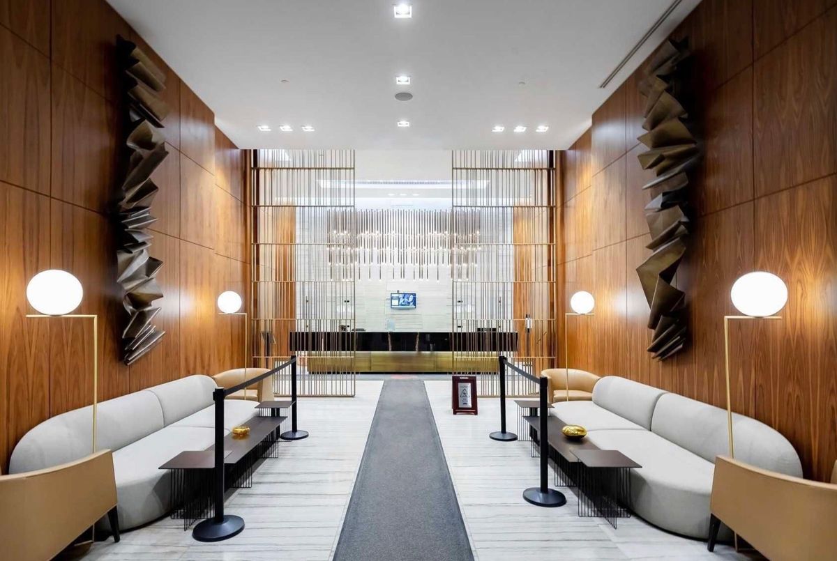 8 Eglinton Avenue E Toronto 8 Eglinton Avenue E Toronto