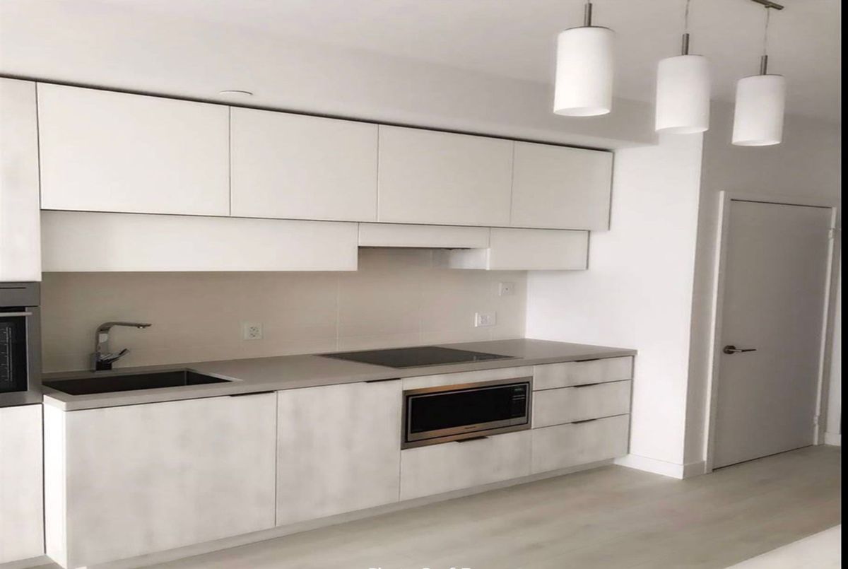 8 Eglinton Avenue E Toronto 8 Eglinton Avenue E Toronto