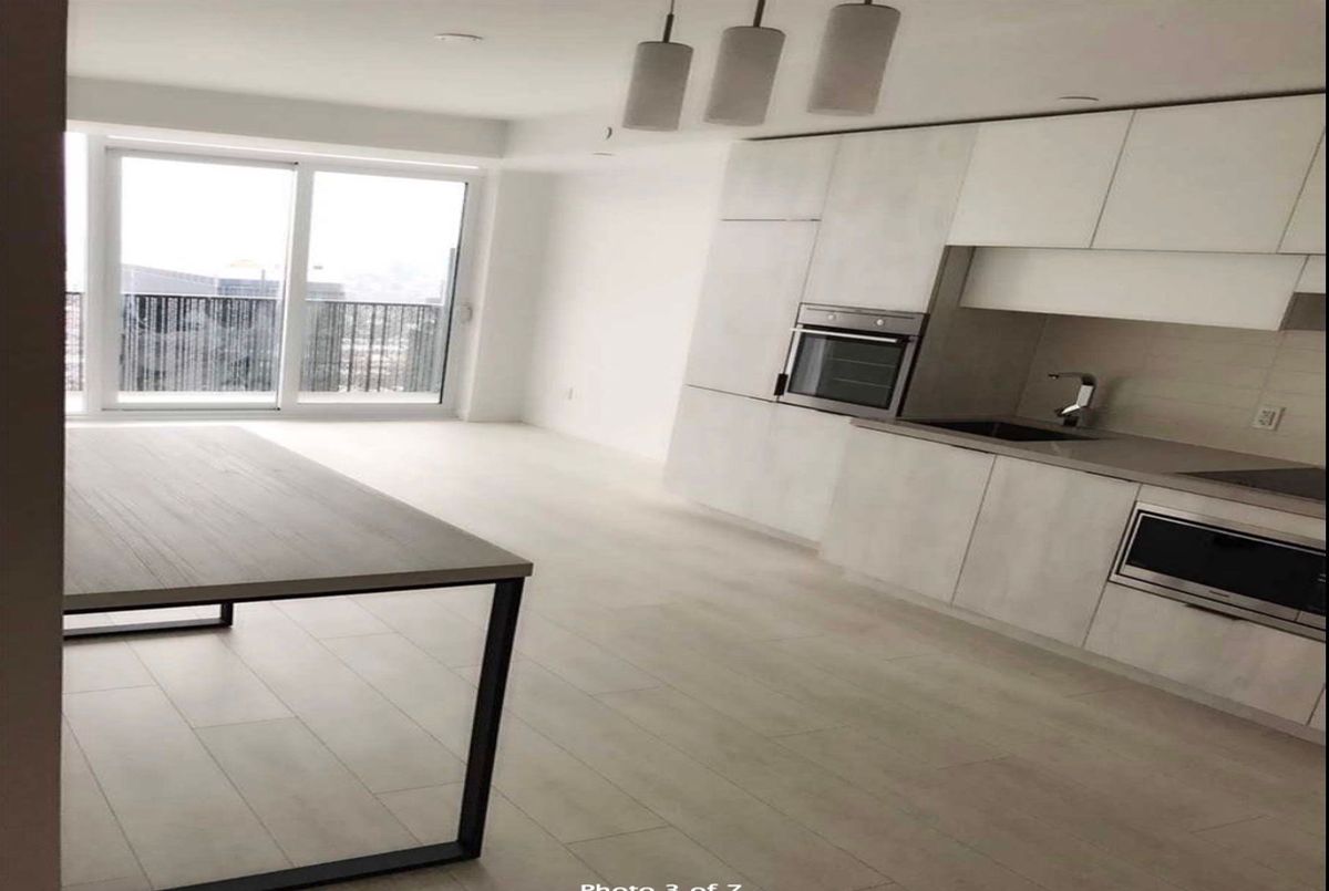 8 Eglinton Avenue E Toronto 8 Eglinton Avenue E Toronto