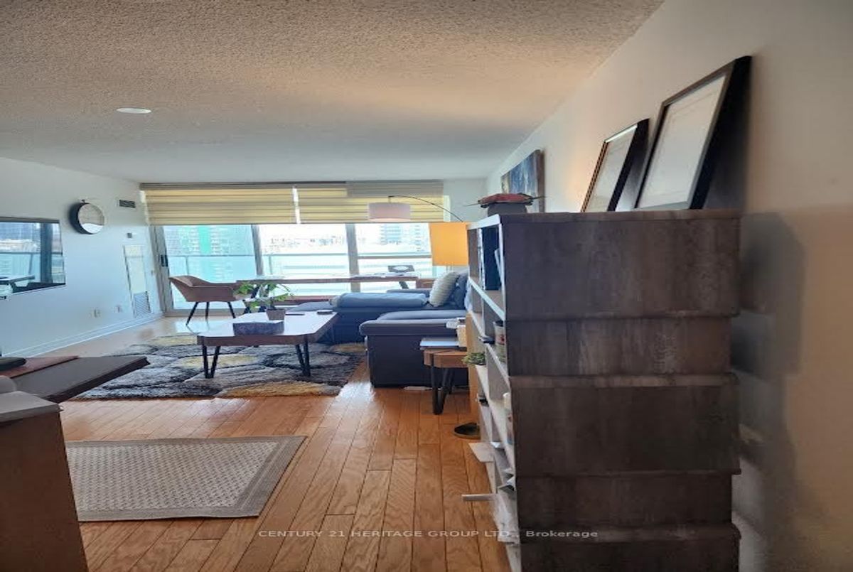 16 Harrison Garden Boulevard Toronto 16 Harrison Garden Boulevard Toronto