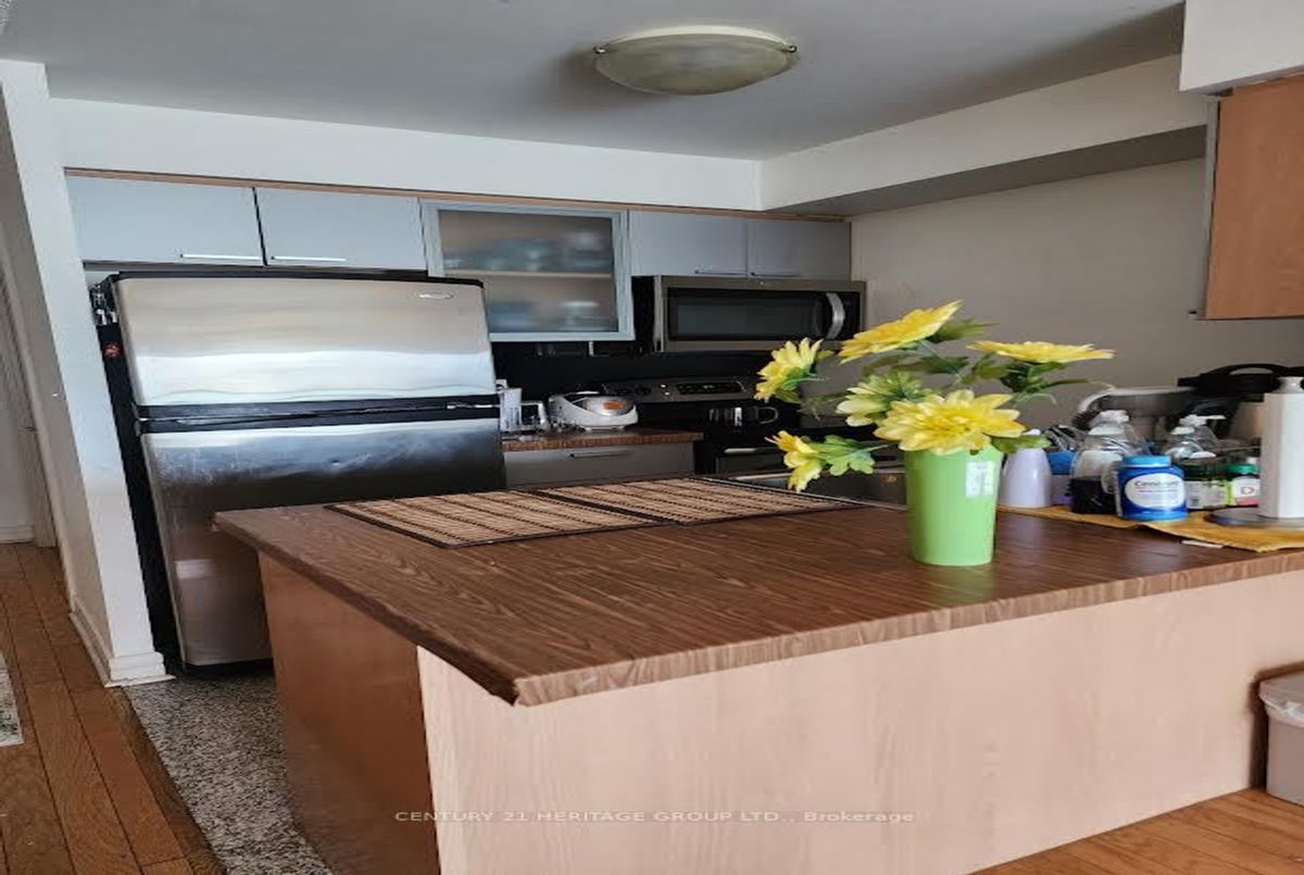 16 Harrison Garden Boulevard Toronto 16 Harrison Garden Boulevard Toronto