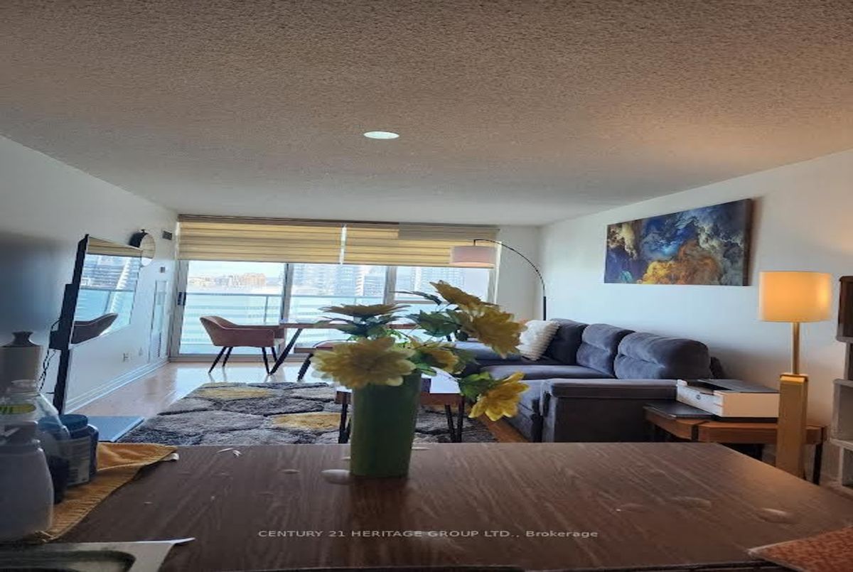 16 Harrison Garden Boulevard Toronto 16 Harrison Garden Boulevard Toronto