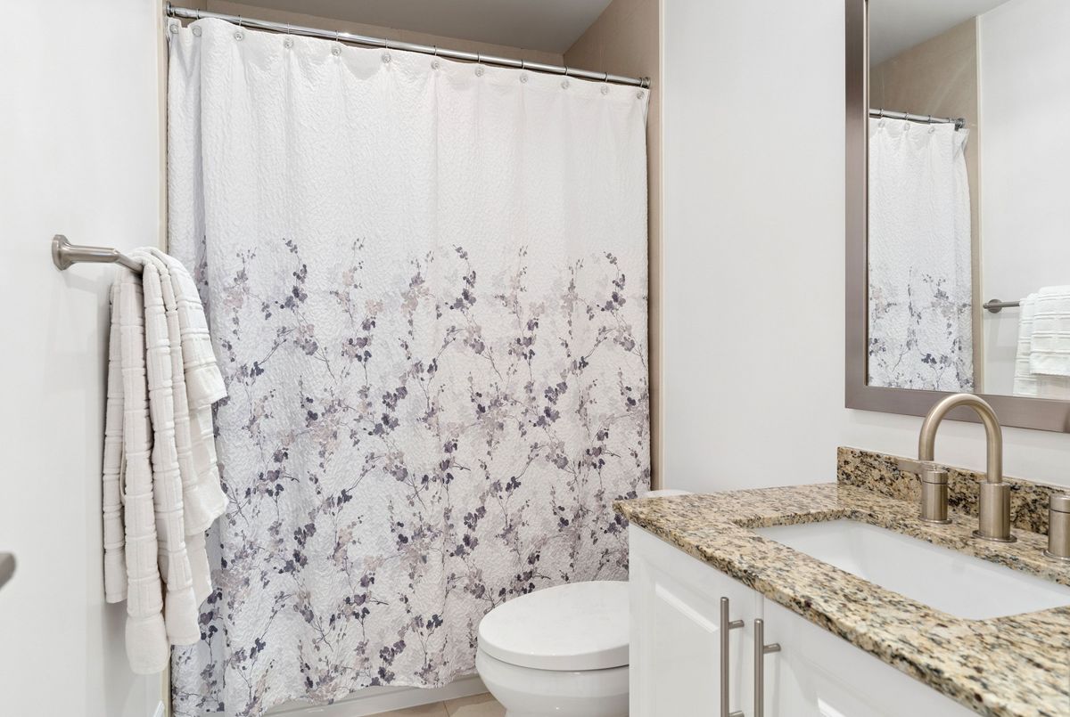 16 Harbour Street Toronto 16 Harbour Street Toronto