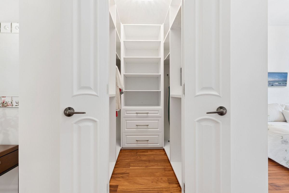 16 Harbour Street Toronto 16 Harbour Street Toronto