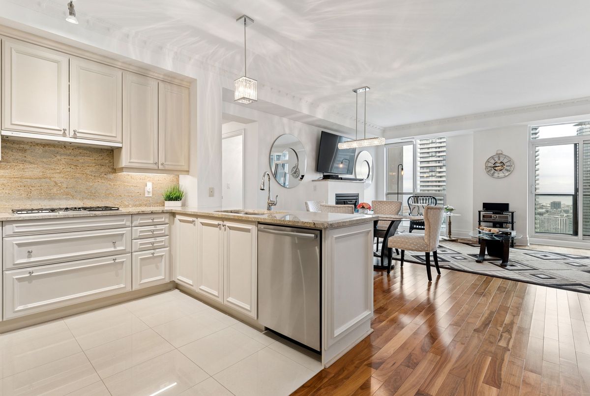 16 Harbour Street Toronto 16 Harbour Street Toronto