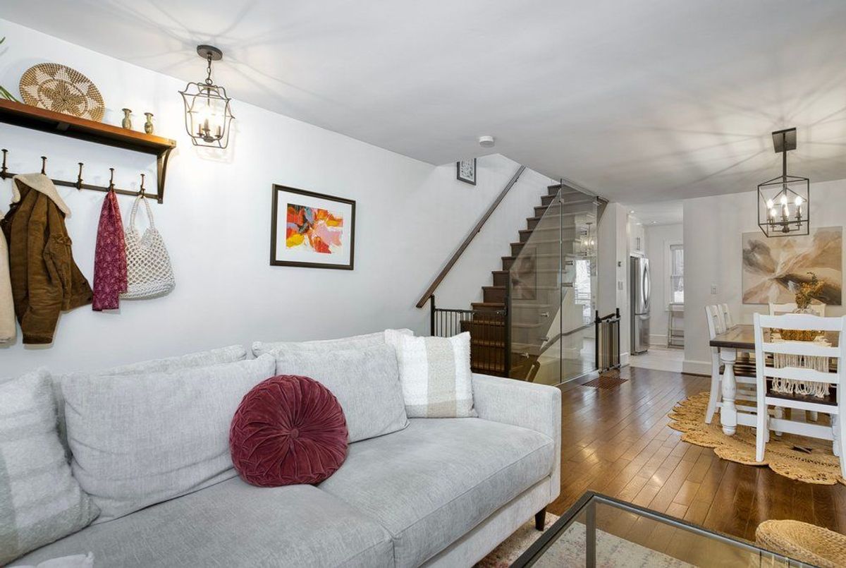 554 Balliol Street Toronto 554 Balliol Street Toronto