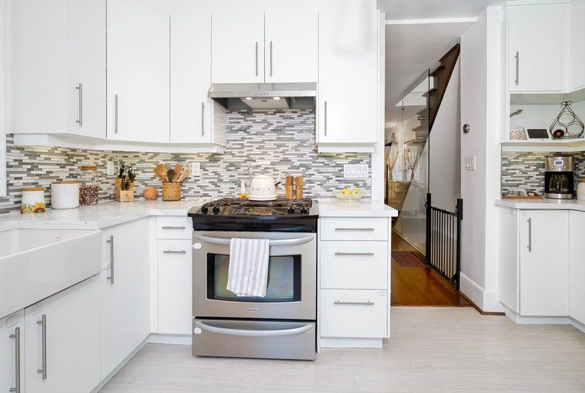 554 Balliol Street Toronto 554 Balliol Street Toronto