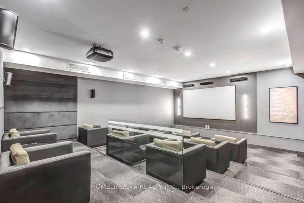 101 Erskine Avenue Toronto 101 Erskine Avenue Toronto