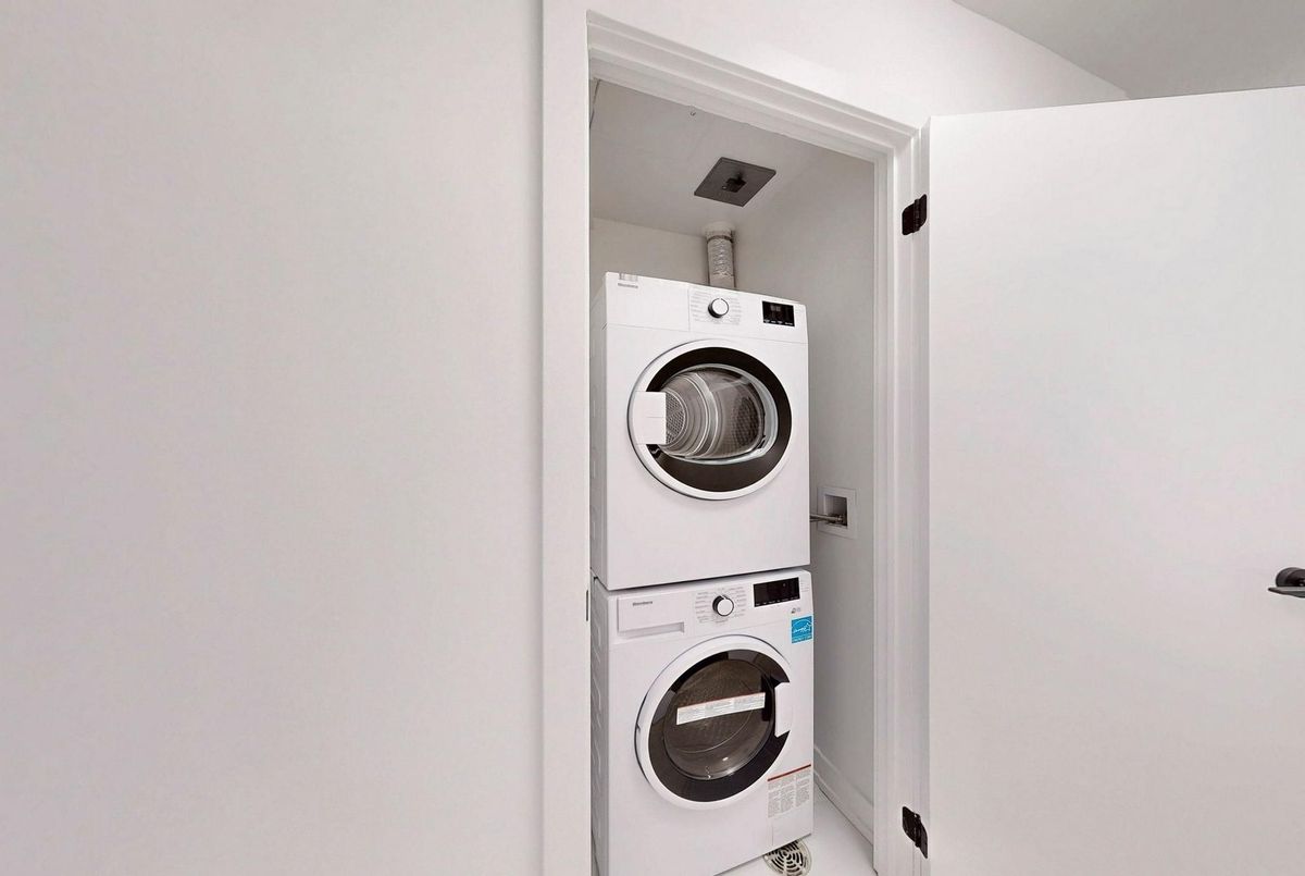 117 Broadway Avenue Toronto 117 Broadway Avenue Toronto