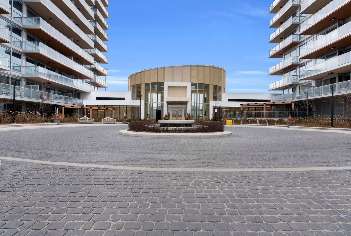 25 Mcmahon Drive Toronto 25 Mcmahon Drive Toronto