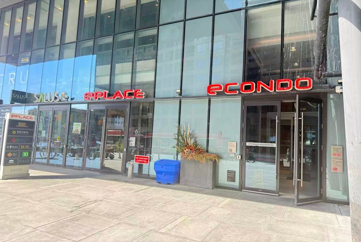 8 Eglinton Avenue E Toronto 8 Eglinton Avenue E Toronto
