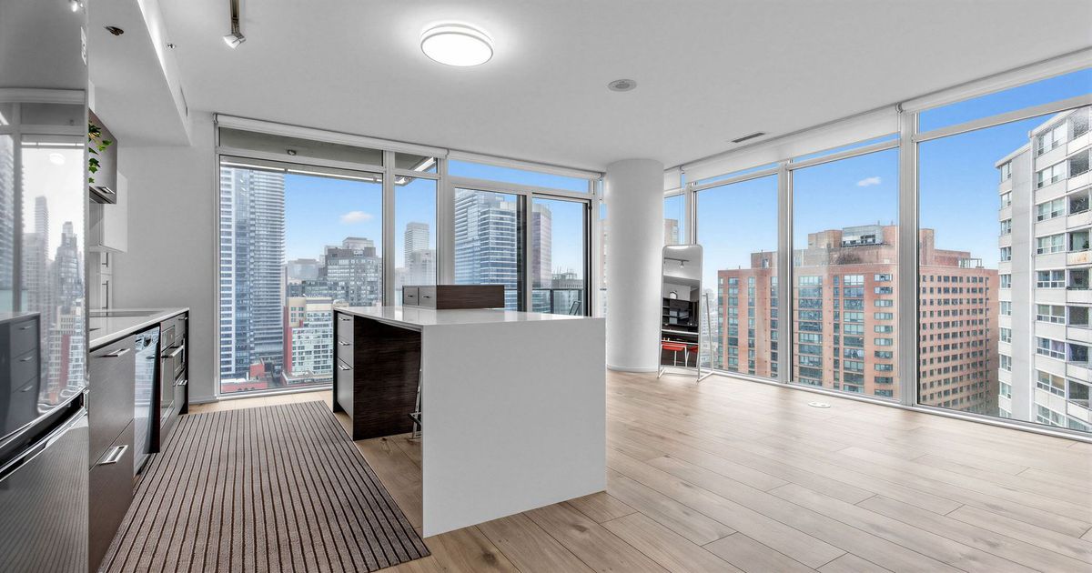 75 St Nicholas Street Toronto