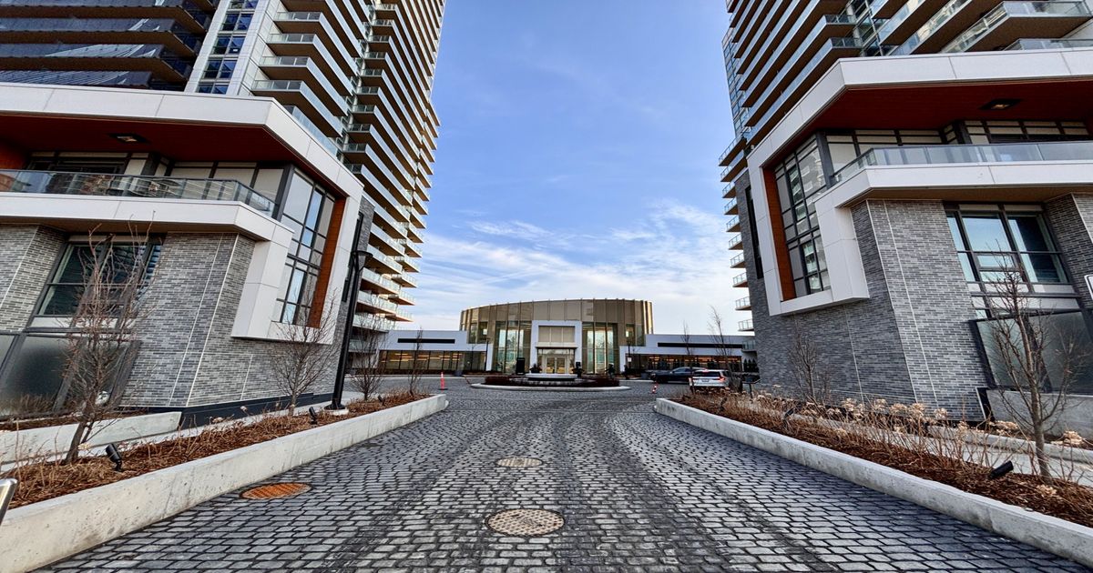 27 Mcmahon Drive Toronto