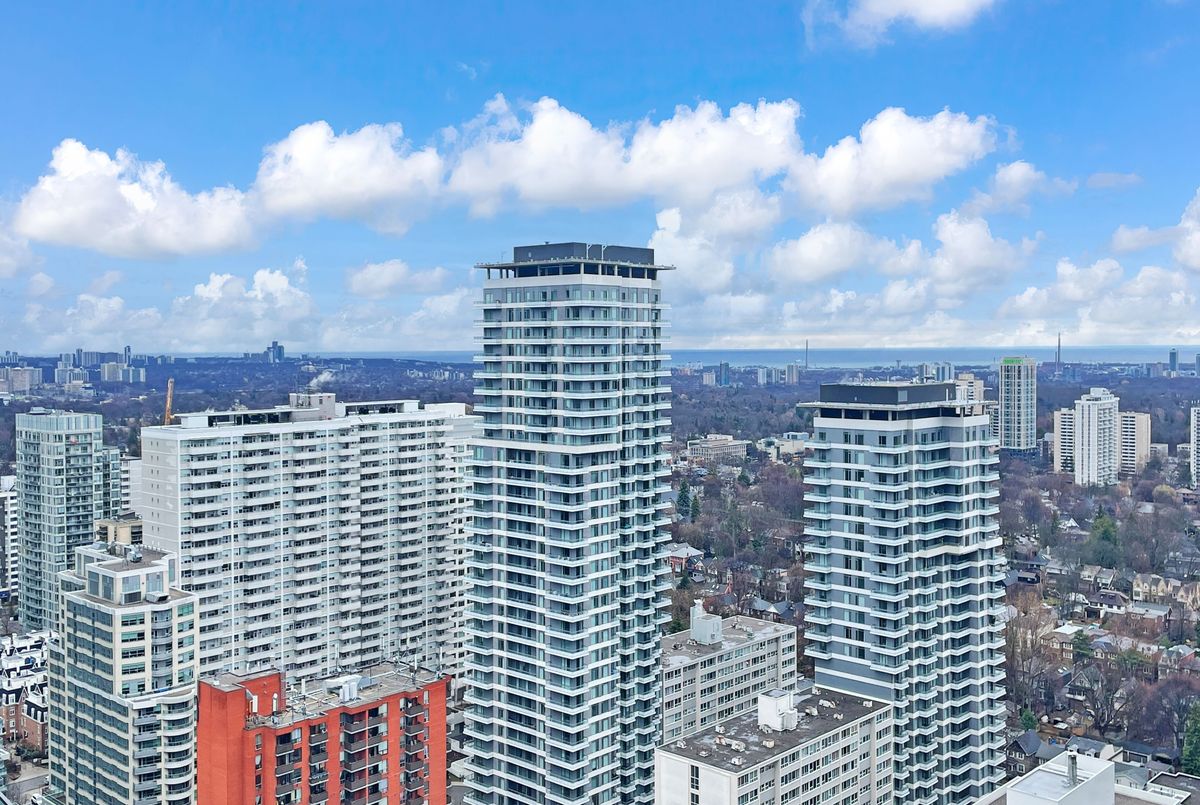 8 Eglinton Avenue E Toronto 8 Eglinton Avenue E Toronto