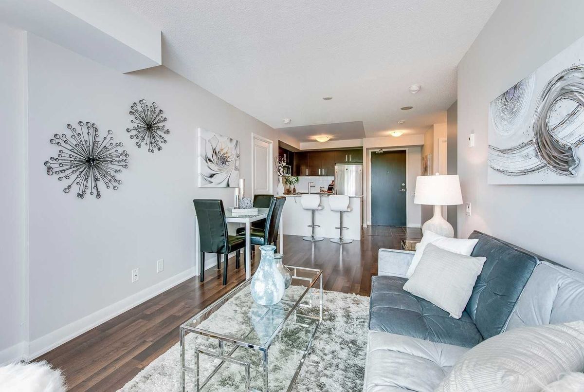 17 Anndale Drive Toronto 17 Anndale Drive Toronto
