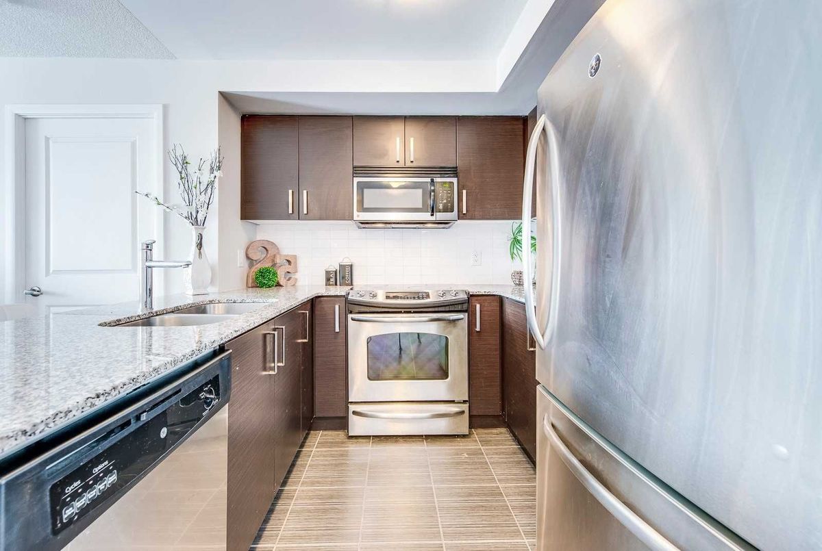 17 Anndale Drive Toronto 17 Anndale Drive Toronto