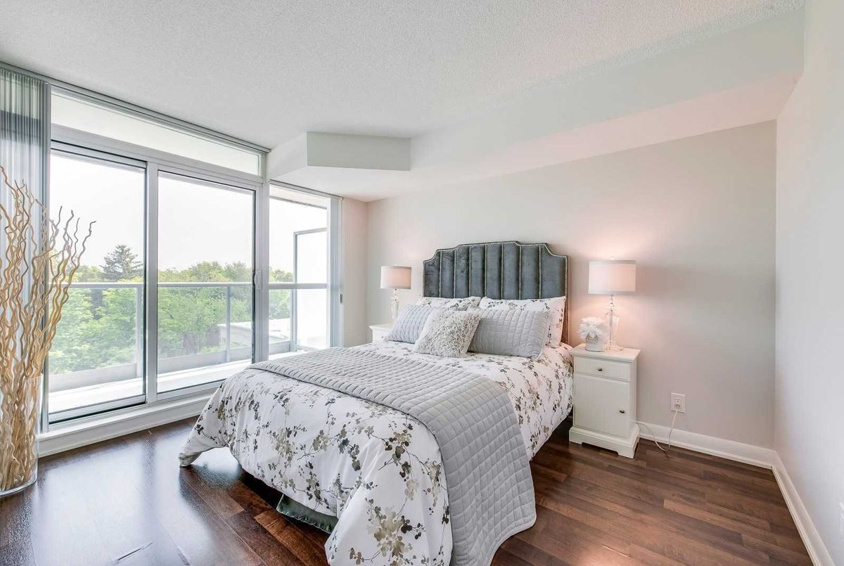 17 Anndale Drive Toronto 17 Anndale Drive Toronto