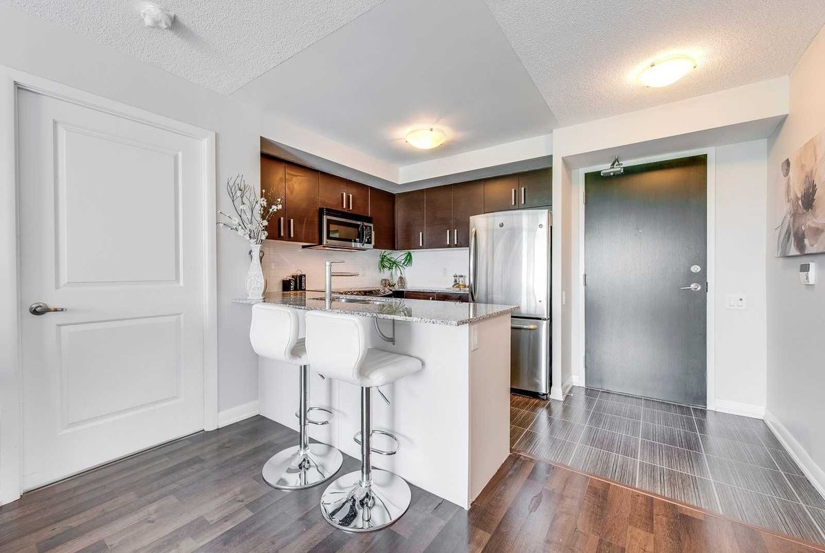 17 Anndale Drive Toronto 17 Anndale Drive Toronto