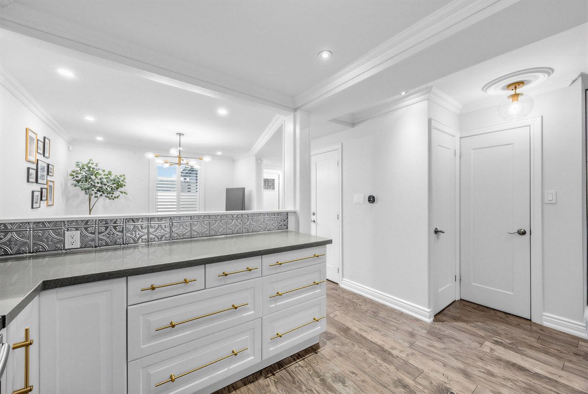 623 Dupont Street Toronto 623 Dupont Street Toronto