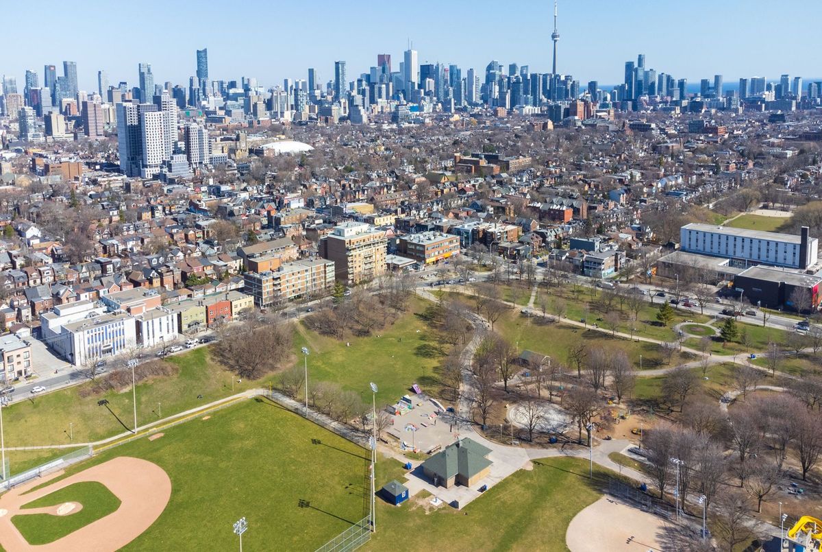 623 Dupont Street Toronto 623 Dupont Street Toronto
