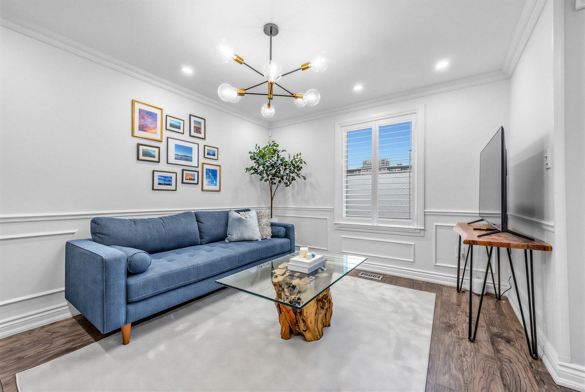 623 Dupont Street Toronto 623 Dupont Street Toronto