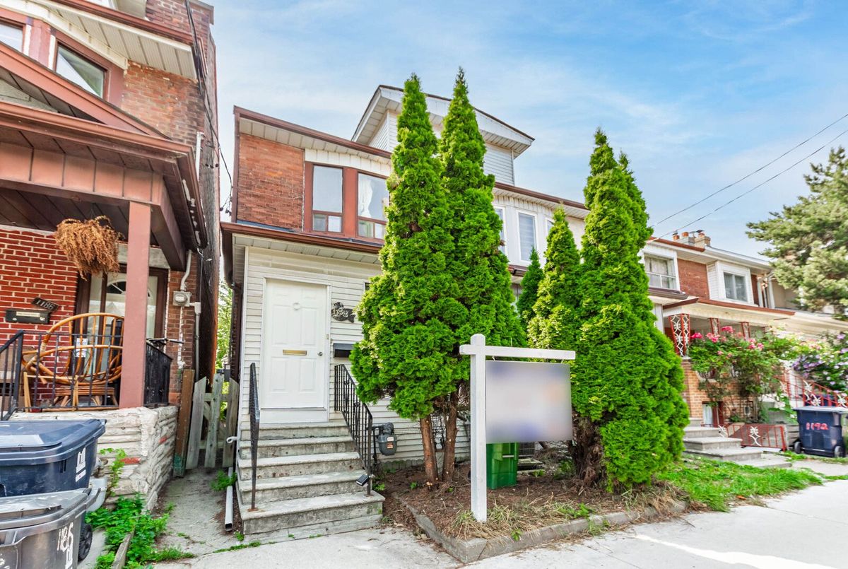 1188 Ossington Avenue Toronto 1188 Ossington Avenue Toronto