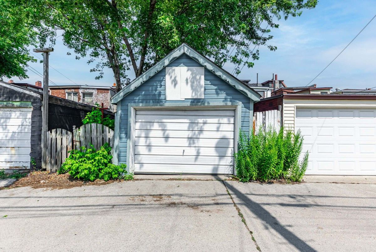 1188 Ossington Avenue Toronto 1188 Ossington Avenue Toronto