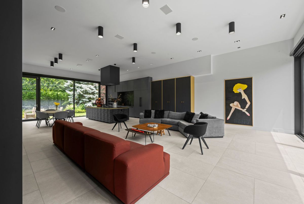 108 Stratford Crescent Toronto 108 Stratford Crescent Toronto