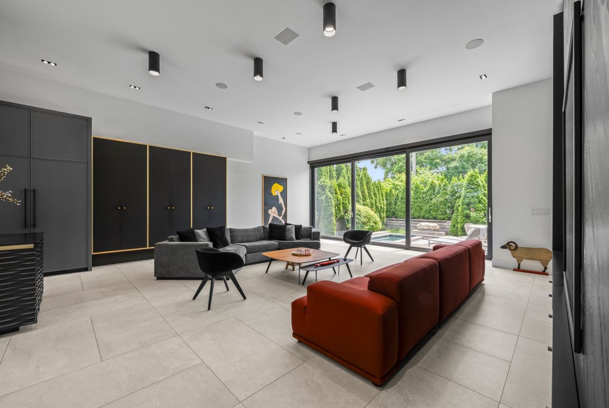 108 Stratford Crescent Toronto 108 Stratford Crescent Toronto