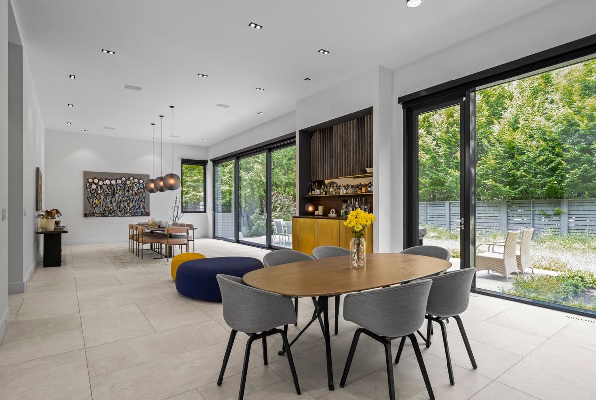 108 Stratford Crescent Toronto 108 Stratford Crescent Toronto