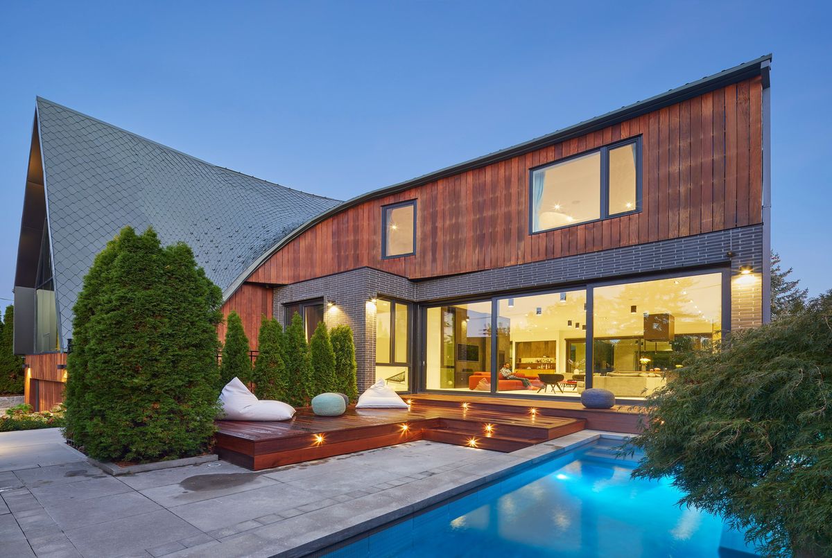 108 Stratford Crescent Toronto 108 Stratford Crescent Toronto