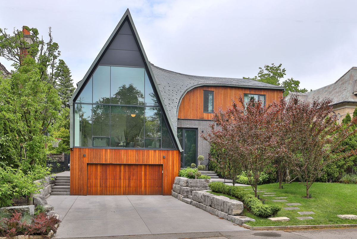 108 Stratford Crescent Toronto 108 Stratford Crescent Toronto