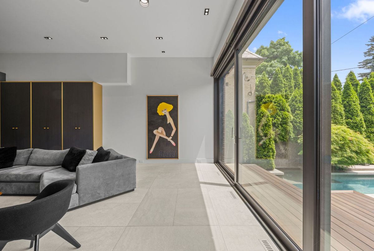 108 Stratford Crescent Toronto 108 Stratford Crescent Toronto