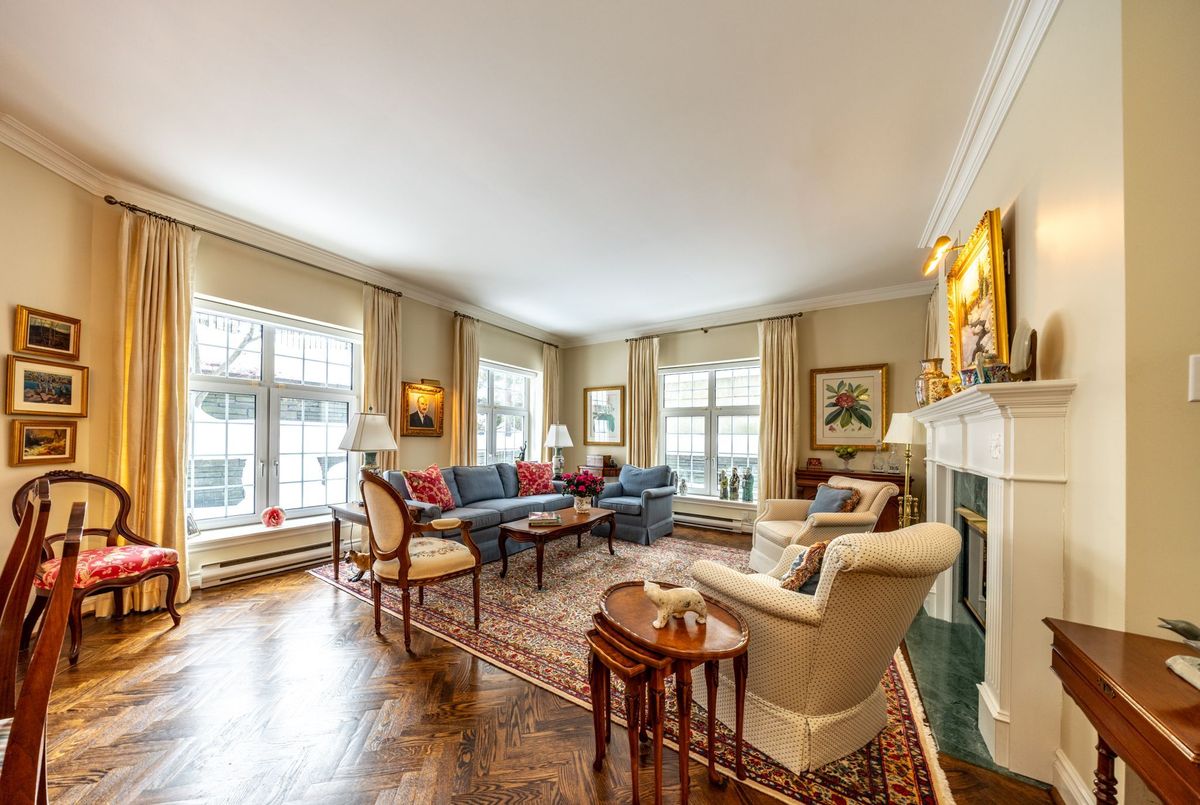 2 Doncliffe Place Toronto 2 Doncliffe Place Toronto
