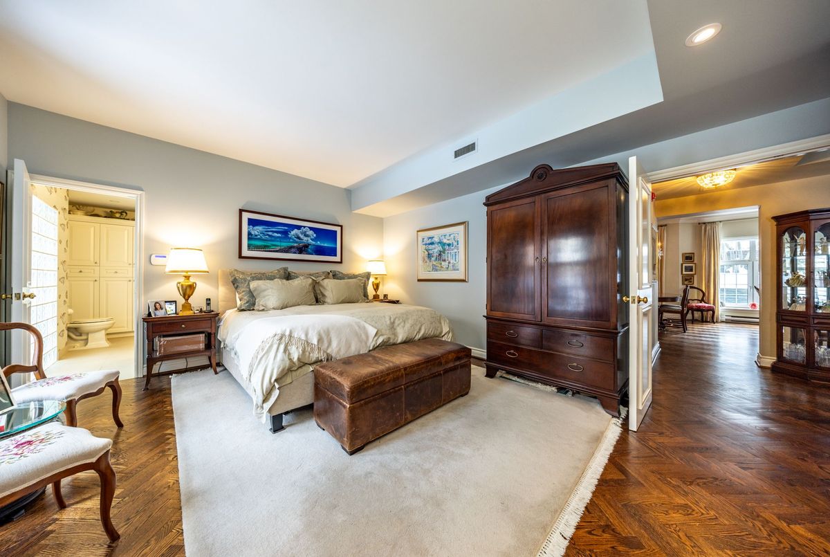 2 Doncliffe Place Toronto 2 Doncliffe Place Toronto