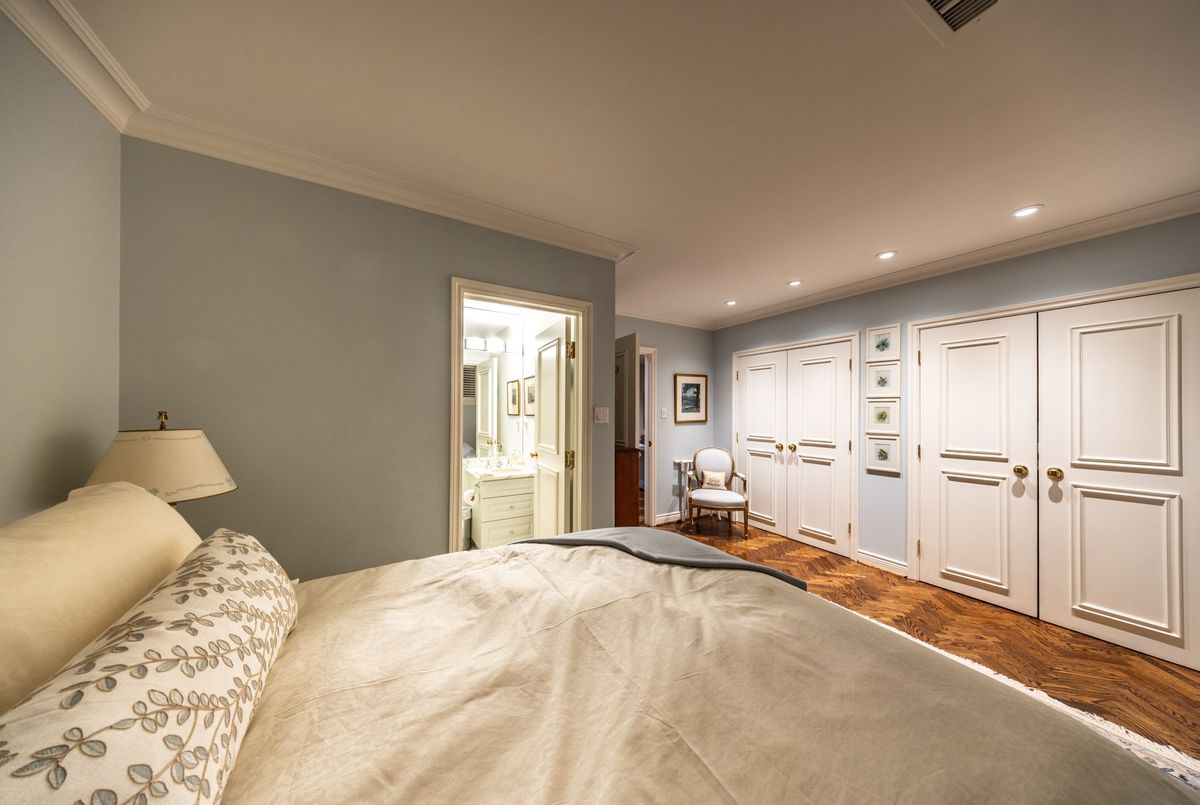2 Doncliffe Place Toronto 2 Doncliffe Place Toronto