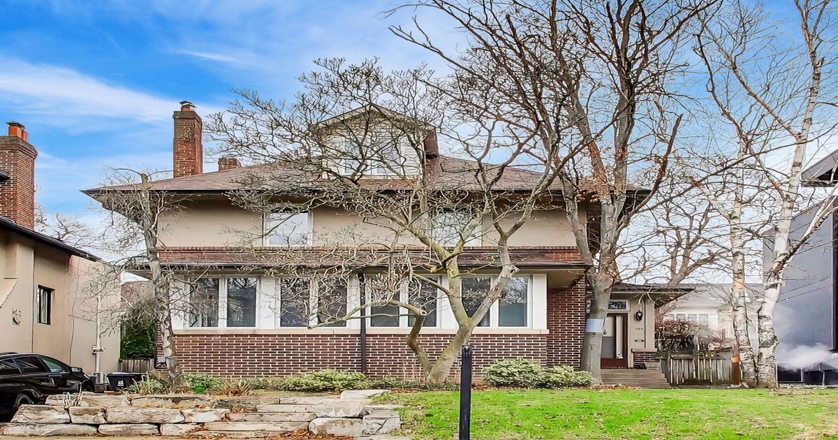 166 Lytton Boulevard Toronto