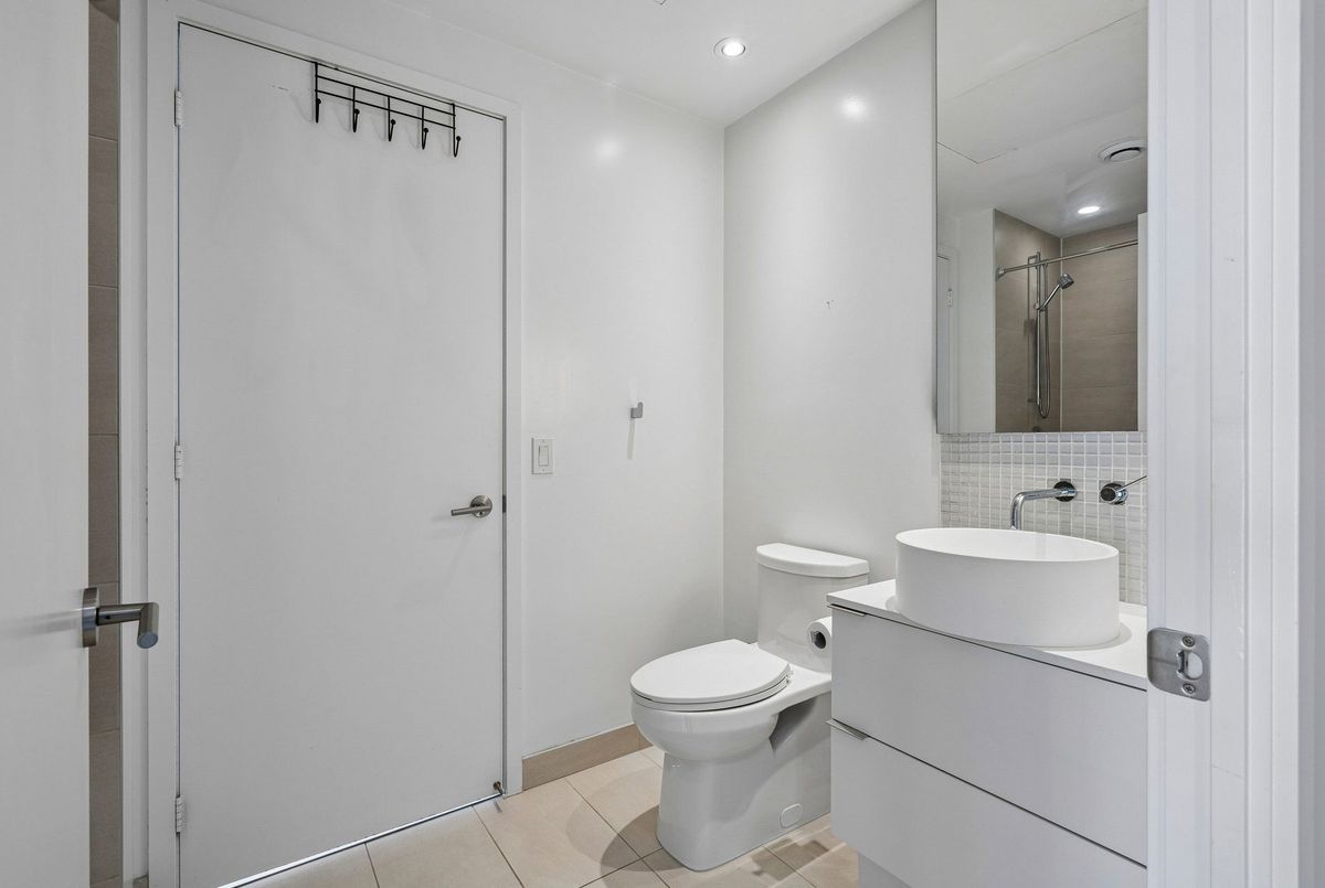 185 Roehampton Avenue Toronto 185 Roehampton Avenue Toronto