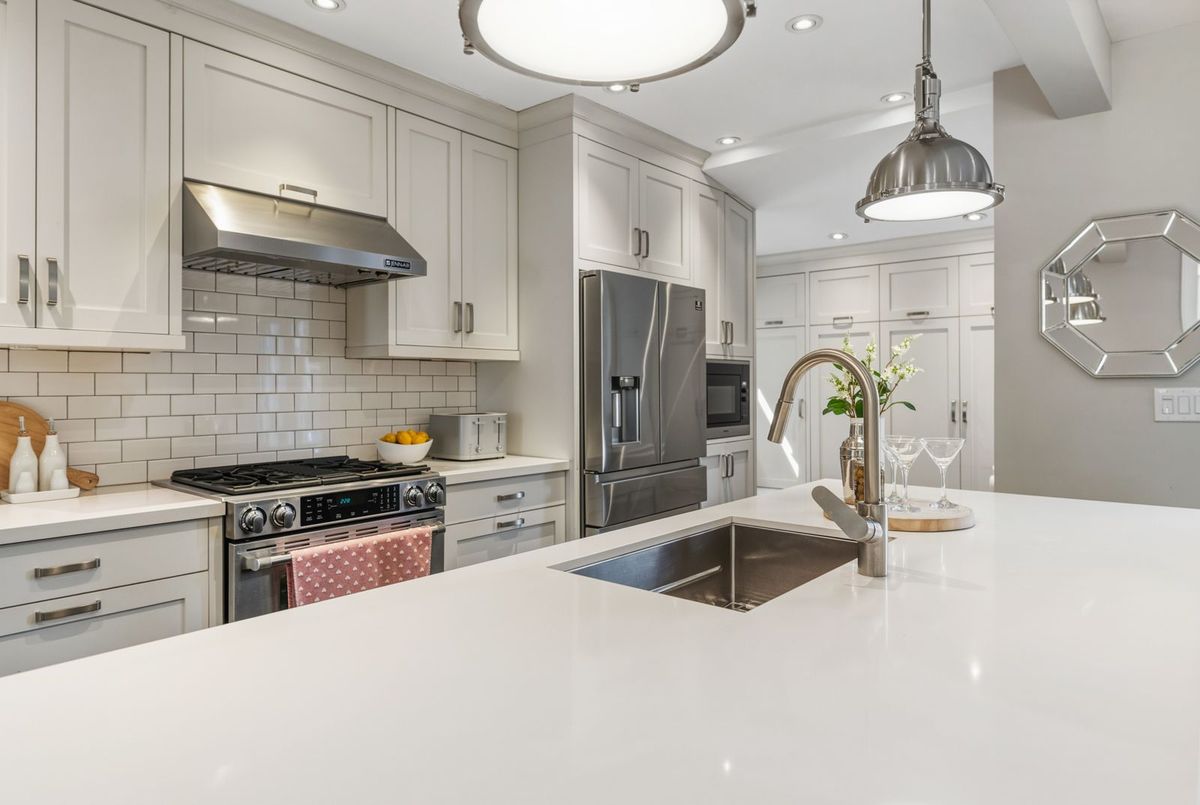 172 Melrose Avenue Toronto 172 Melrose Avenue Toronto