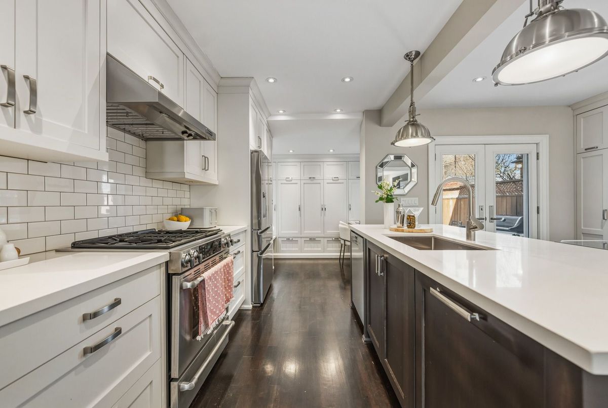 172 Melrose Avenue Toronto 172 Melrose Avenue Toronto