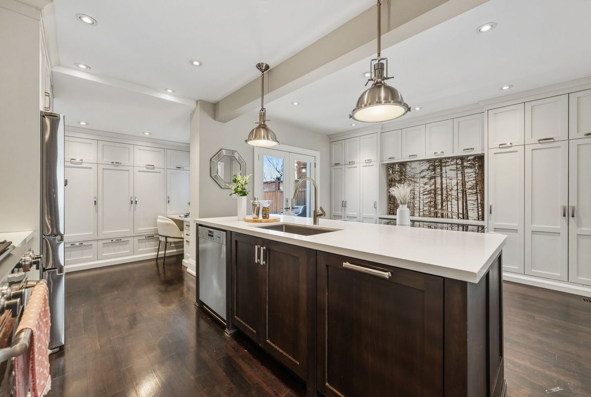 172 Melrose Avenue Toronto 172 Melrose Avenue Toronto